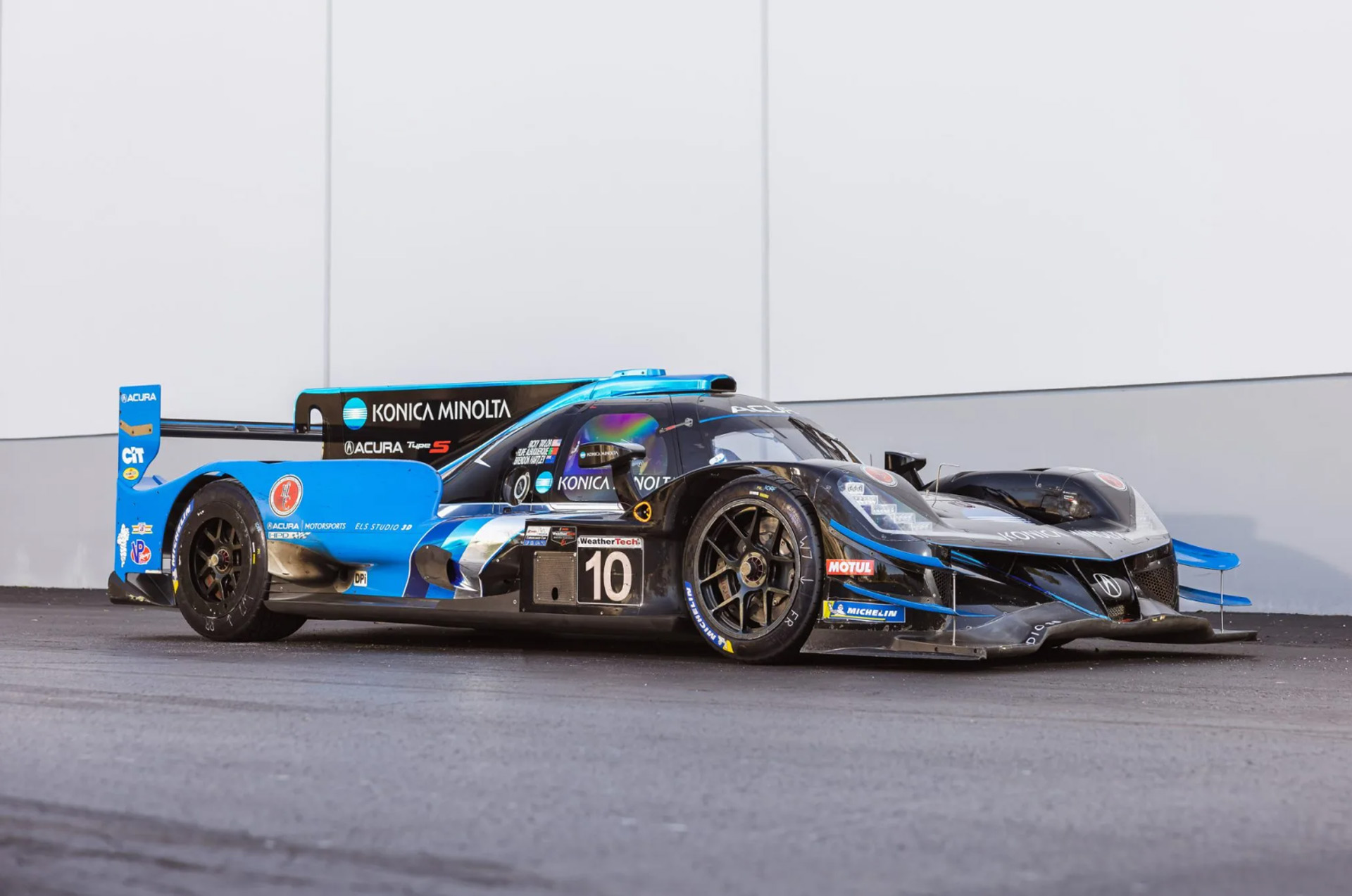 1672156056 The Acura ARX 05 DPi race car does not sell despite