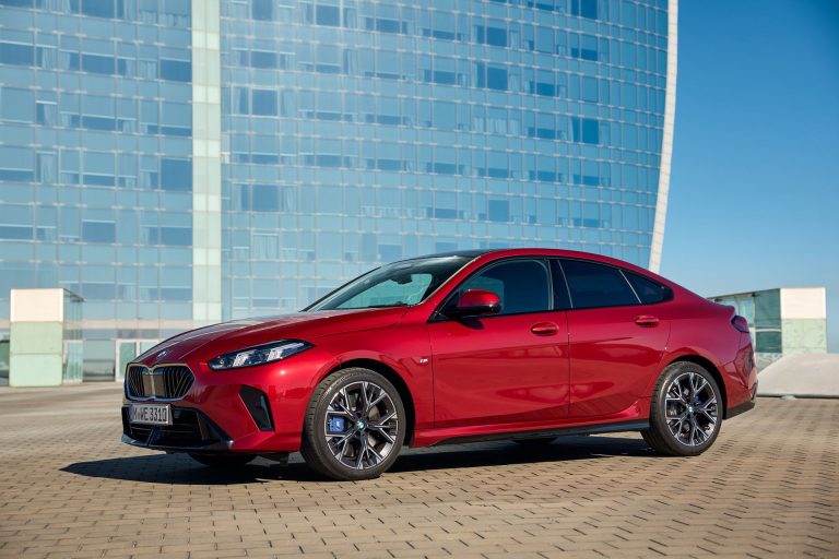 1740008663 See the new Gran Coupe of the BMW 2 series