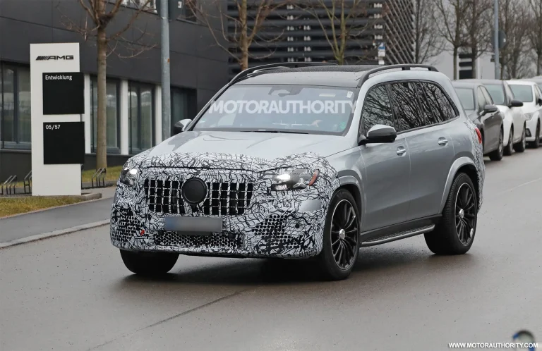 1740568357 2027 Mercedes AMG GLS 63 may spy new V 8.webp