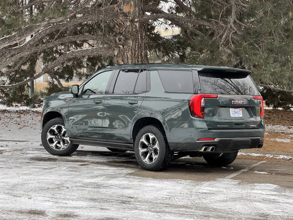 2025 GMC Yukon AT4 Ultimate