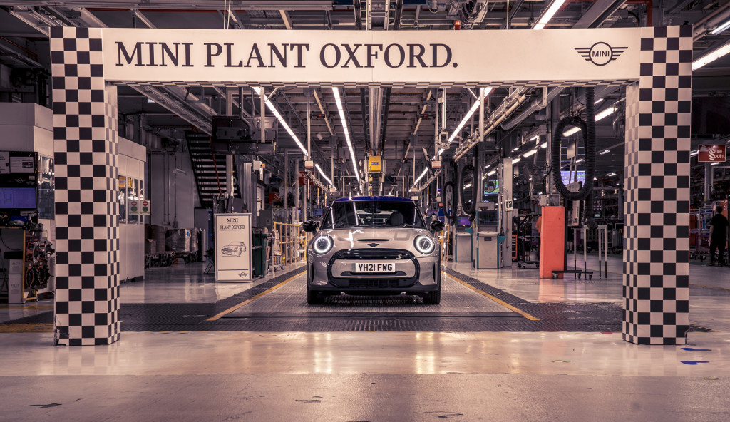 Mini Hardtop production in the Plant in Oxford, Great Britain