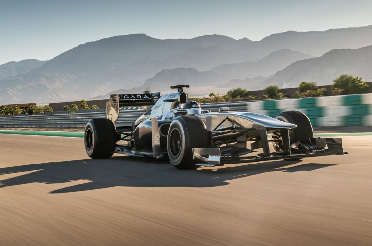 TDF transforms F1 cars into route toys and has a