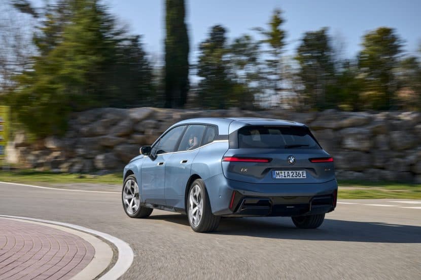2026 BMW IX XDrive45 18
