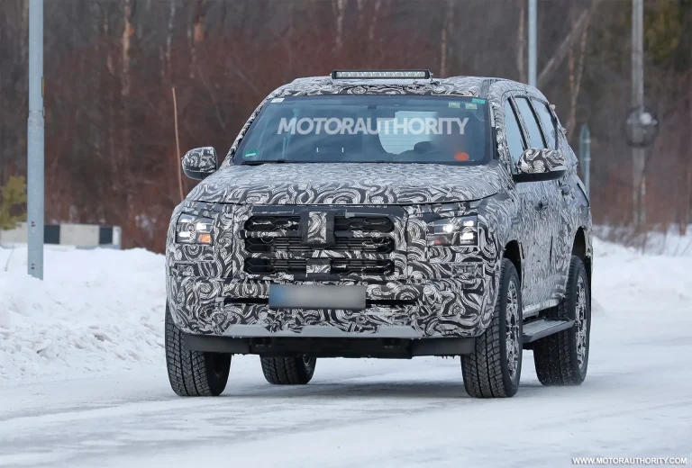 1741356632 2026 Mitsubishi Pajero Sport Body on Frame SUV spies SUV.webp