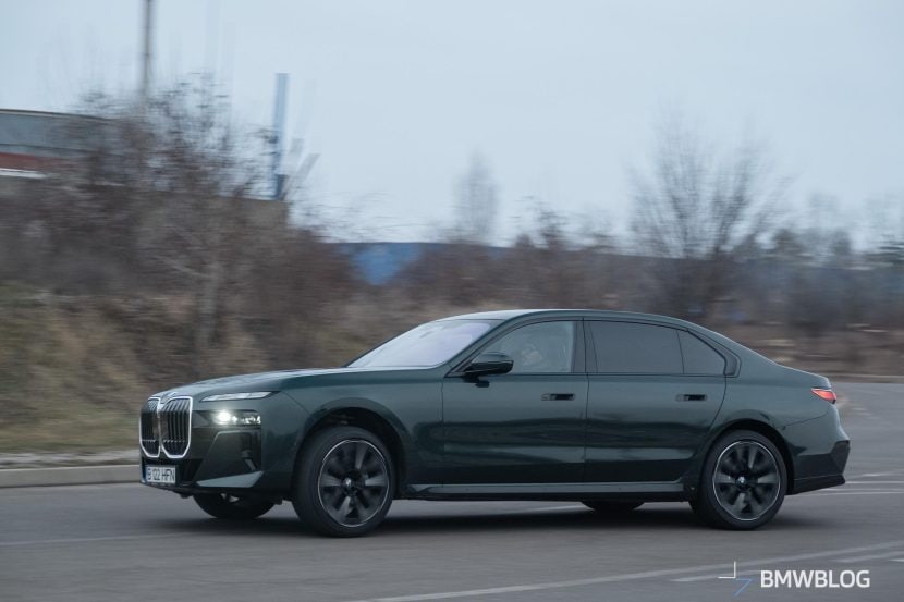 2025 BMW 740D Review 12