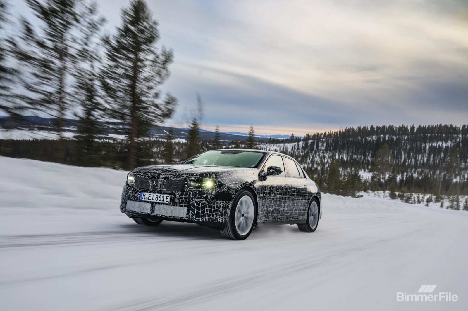 1742206017 472 BMW IX3 confirms the first new class vehicle for the