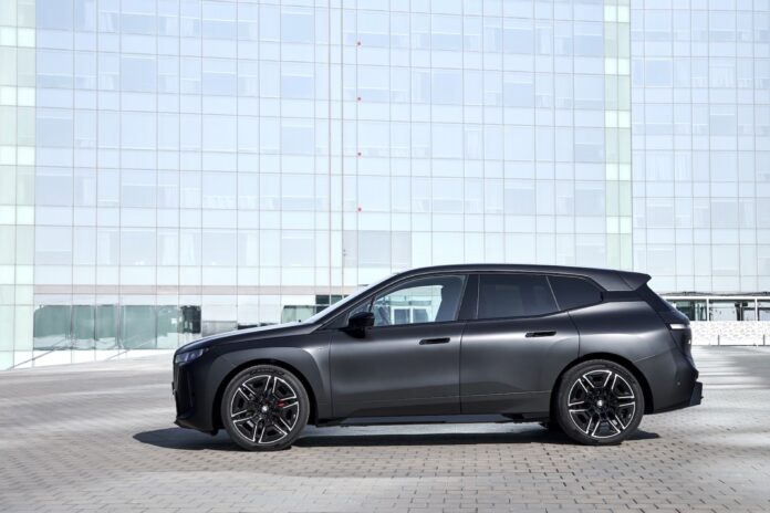 2025 BMW IX M70 Rating A power outbreak