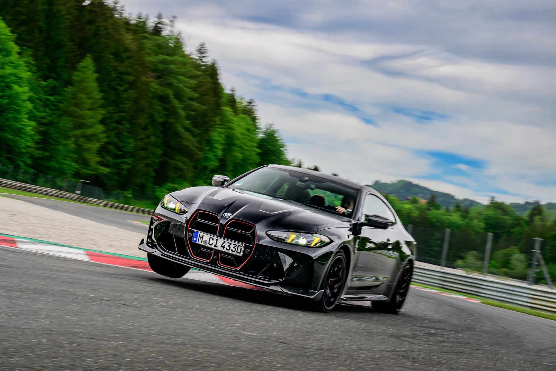 BMW M4 CS against Porsche 911 GTS 2 BMW M4 CS against Porsche 911 GTS