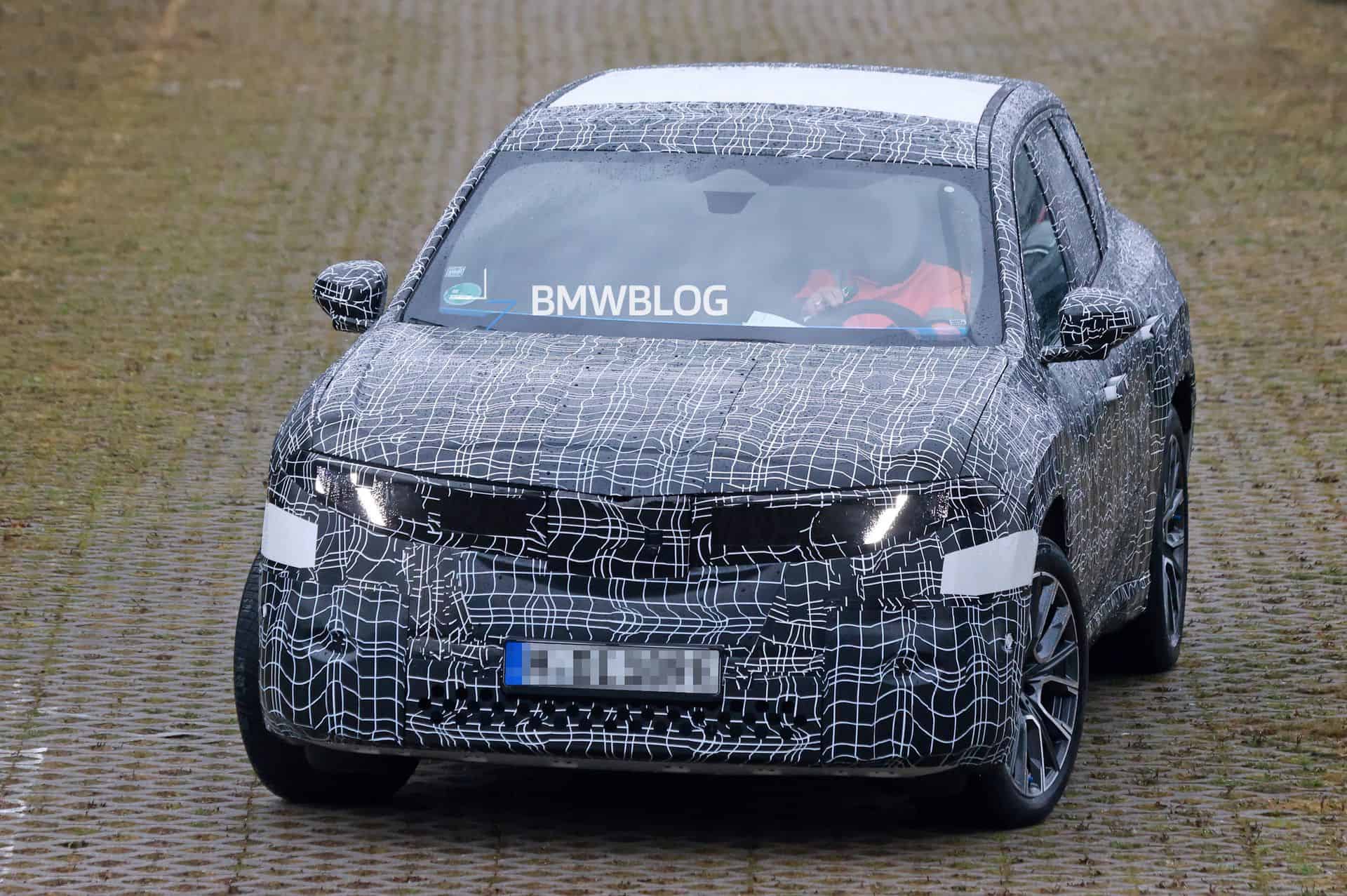 The BMW IX3 new class will exceed 700 kilometers of