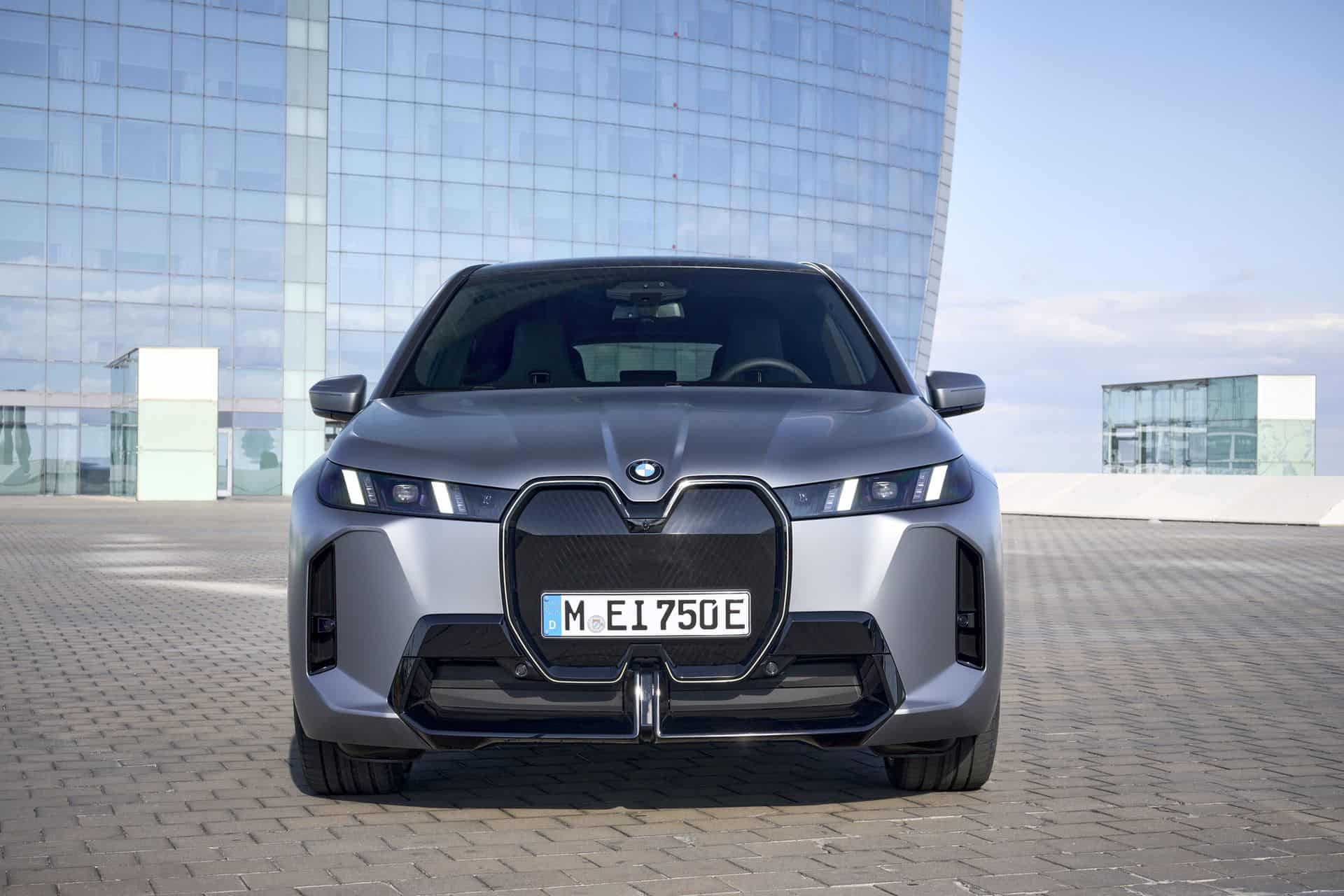 1744124133 BMW increases around 2026 IX XDrive60 range to 364 miles