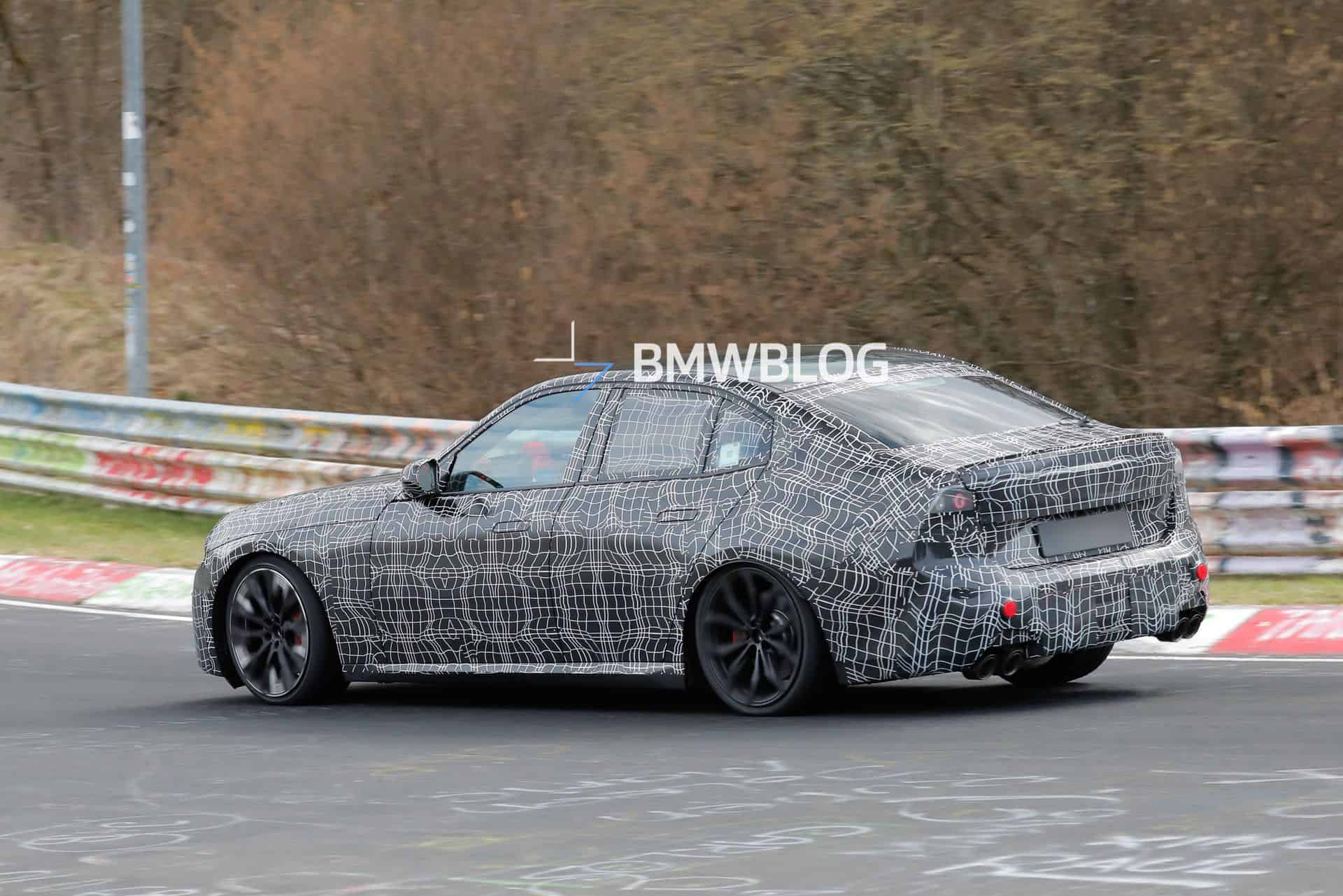 2027 BMW M350 NURBURGRING 04