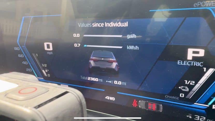 BMW M5 electrical area