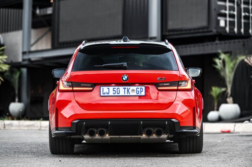 2025 BMW M3 Touring Drag Races of the four cylinder