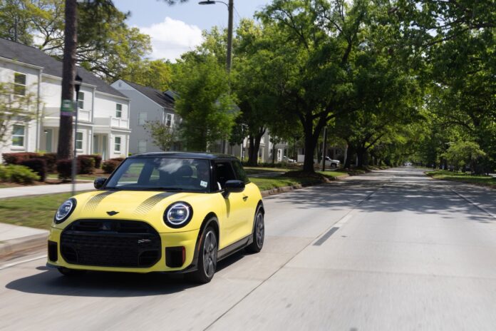 The mood lifter Mini John Cooper Works Hatch Test Drive