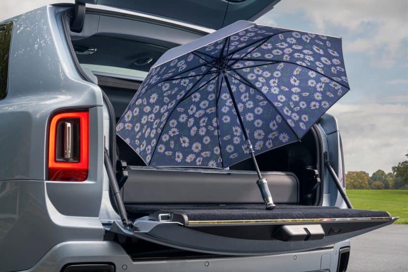 Rolls Royce Cullinan Black Badge Daisy 8