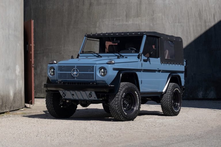 1746524689 Modern off road classic Mercedes G Land Rover Defender Toyota