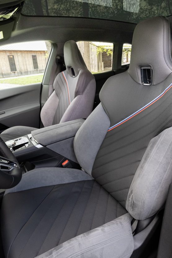 2026 BMW IX M sports seats