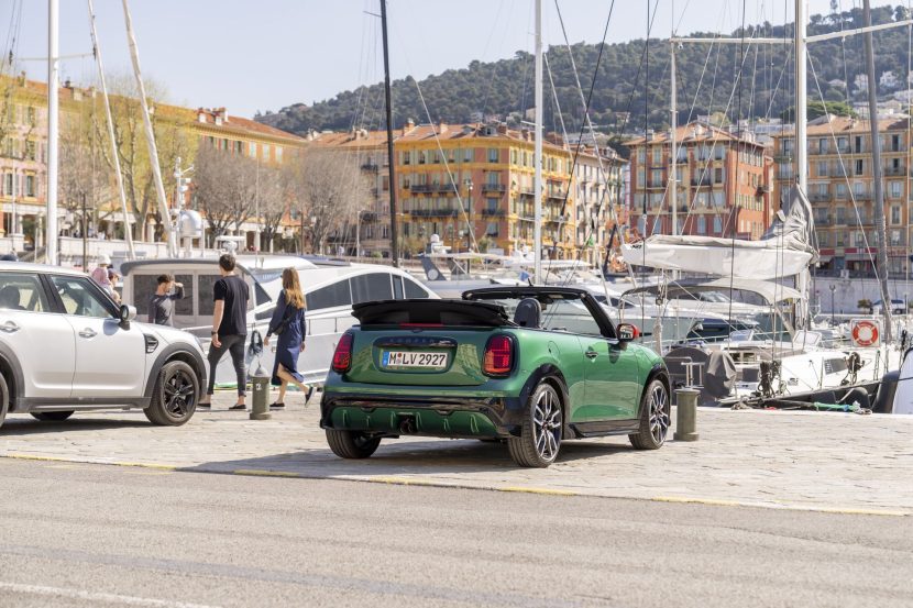 Mini John Cooper Works Cabrio British Racing Green 05