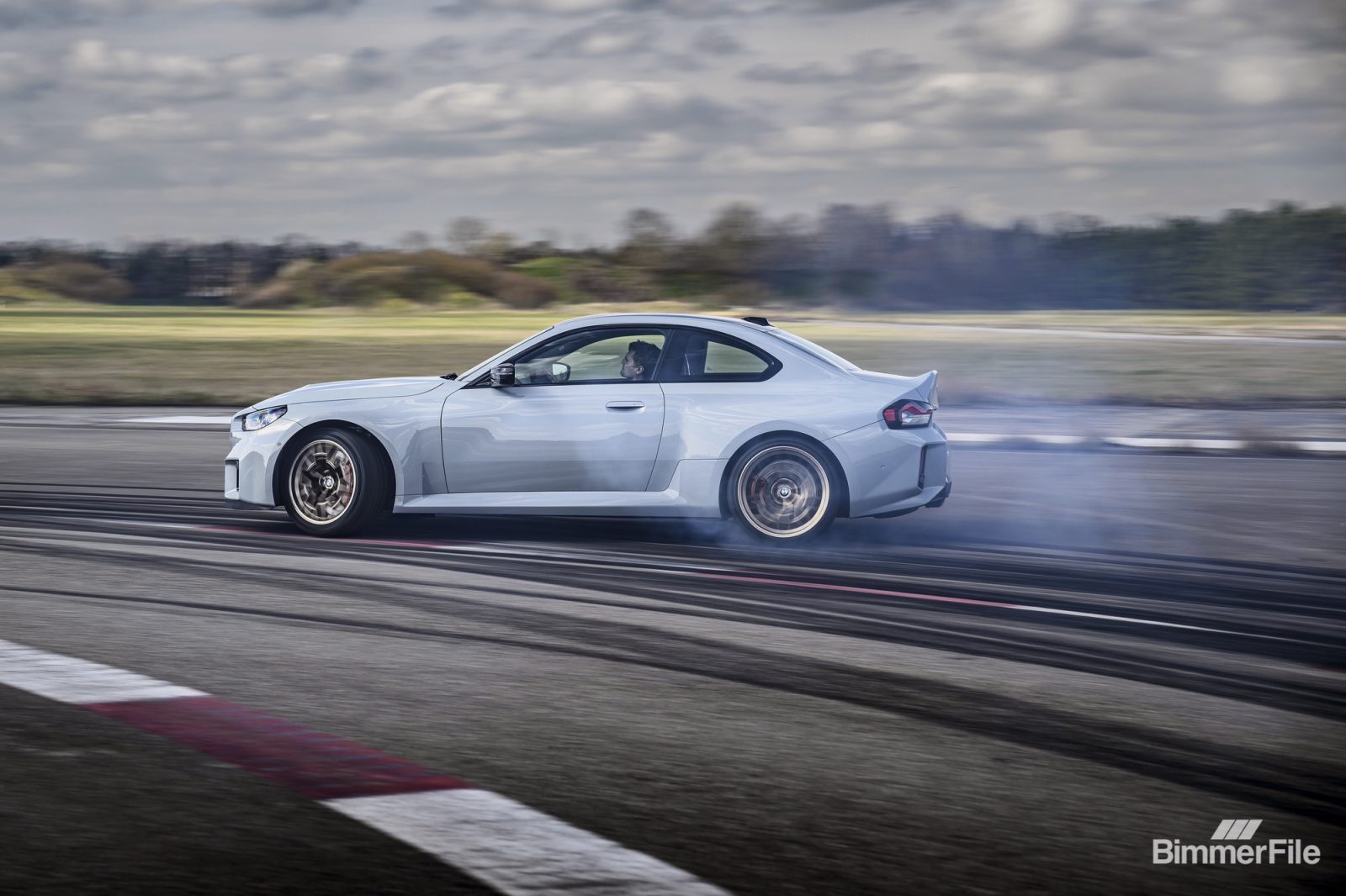 1748387153 105 M2 CS returns sharper lighter faster only automatically