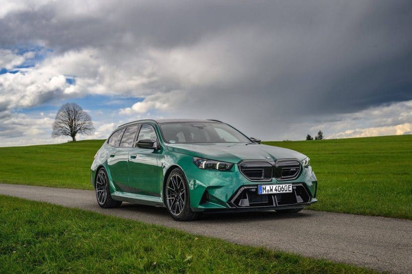 See the new BMW M5 Touring Hit 192 miles per