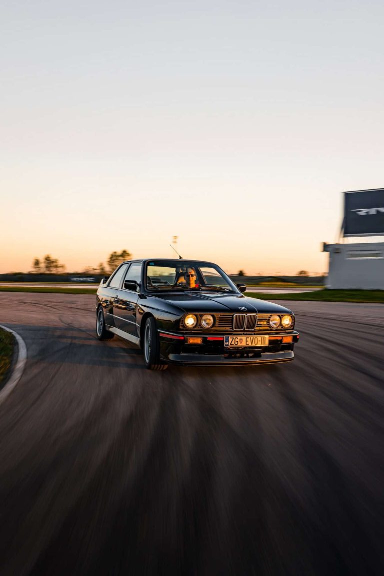 1748956080 Bugatti boss wants a V10 BMW M3 E30 Restomod