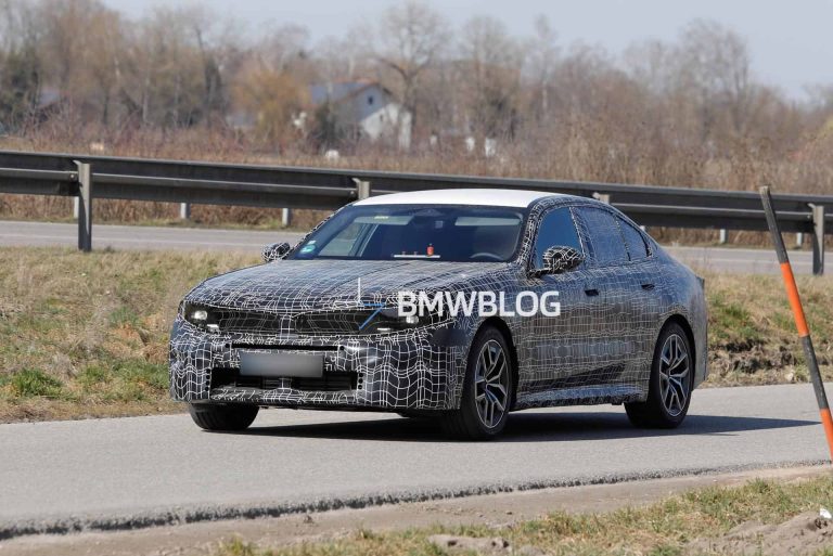 2027 BMW 5 SERIES FACELIFT SPY PHOTOS 09
