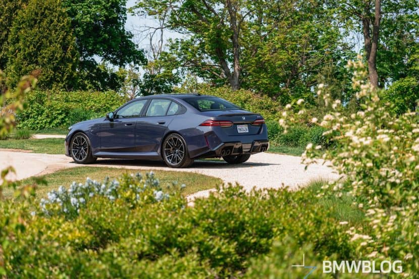 2025 BMW M5 G90 Sepia Metallic 17