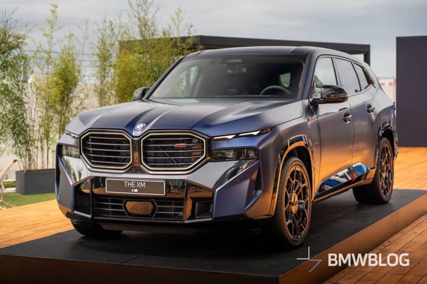 2026 BMW XM FACELIFT FROZEN TANZANITE BLUE 51