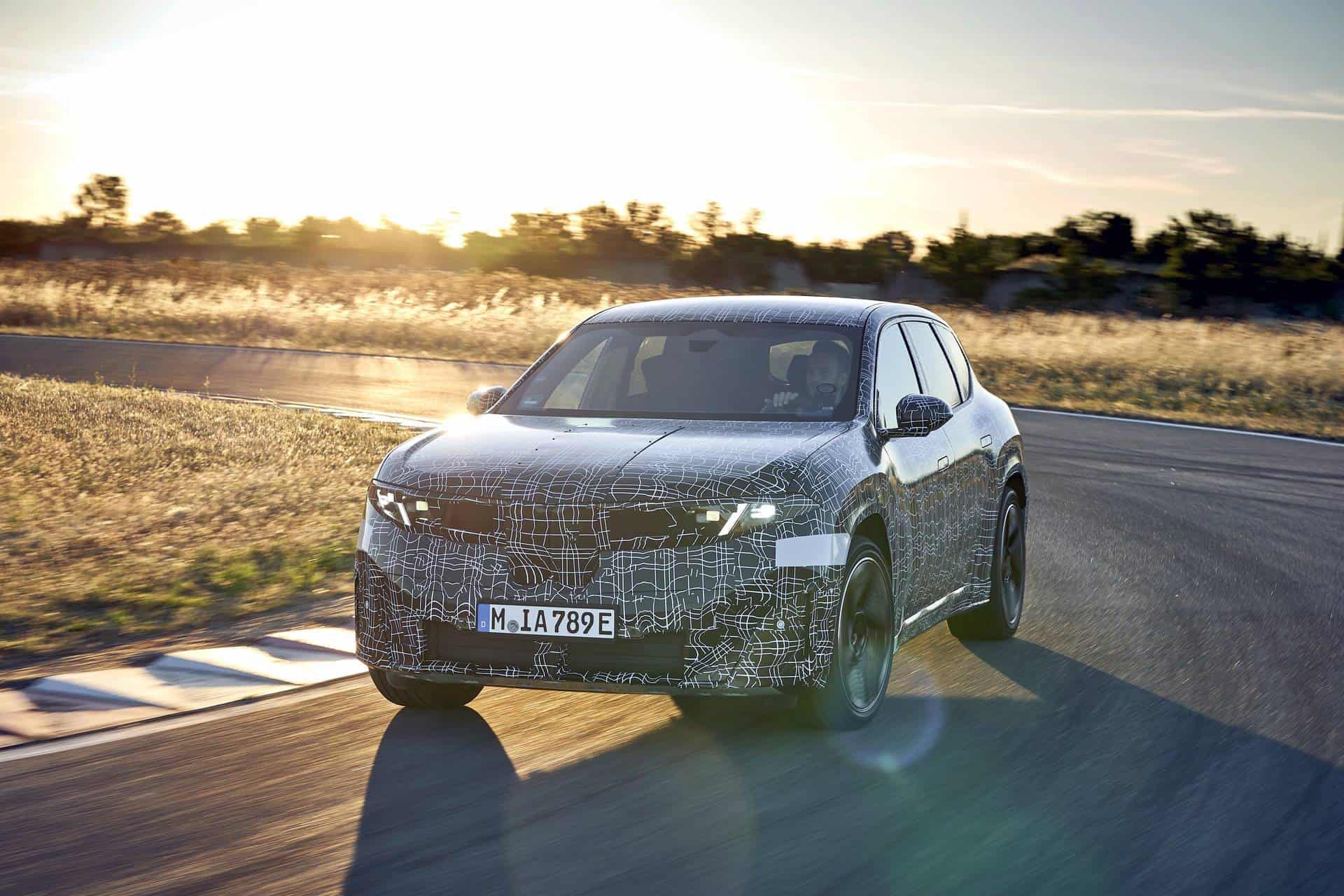 2026 BMW IX3 NA5 REVIEW 06