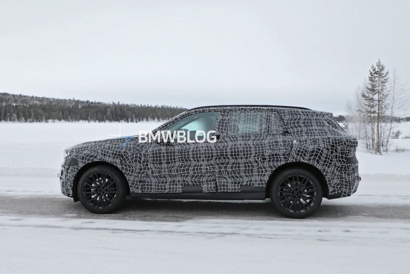 2027 BMW X5 G65 spy photos 12