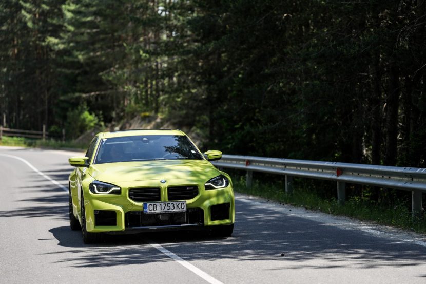 2025 BMW M2 Coupé in Sao Paulo Yellow