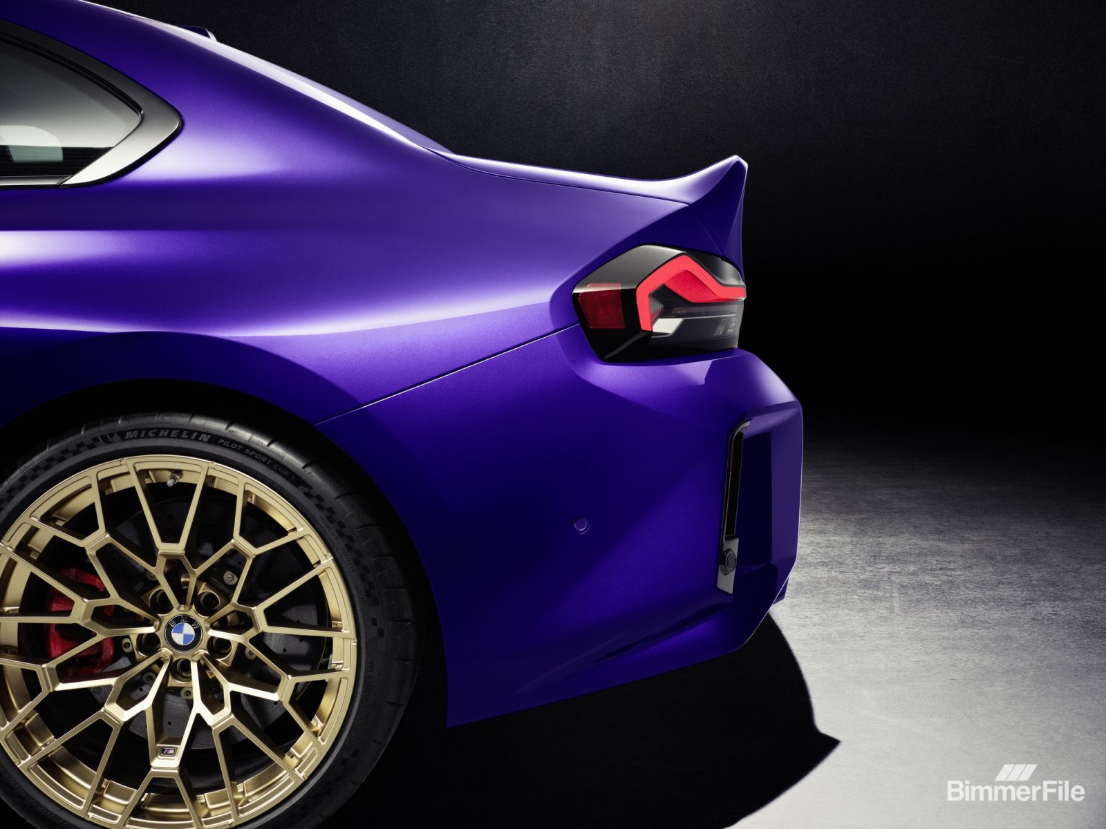 1751550948 108 The BMW M2 CS sets a new record of 7