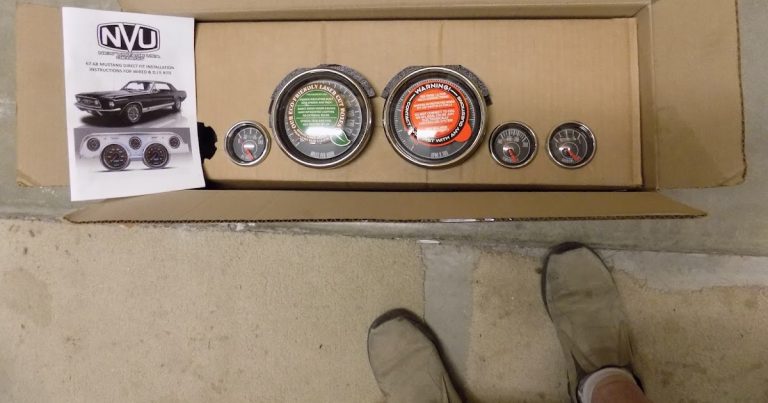 1752433323 68 Mustang 11 New measuring devicesfinish dash