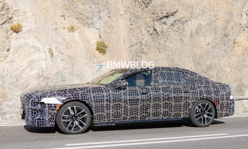 2027 BMW 7 series Facelift Side View