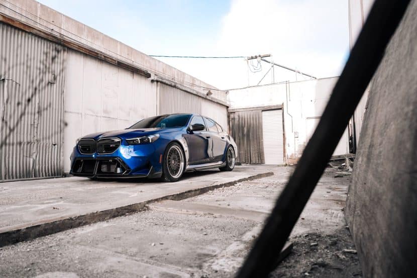 BMW G90 M5 hybrid limousine on forged HRE bikes