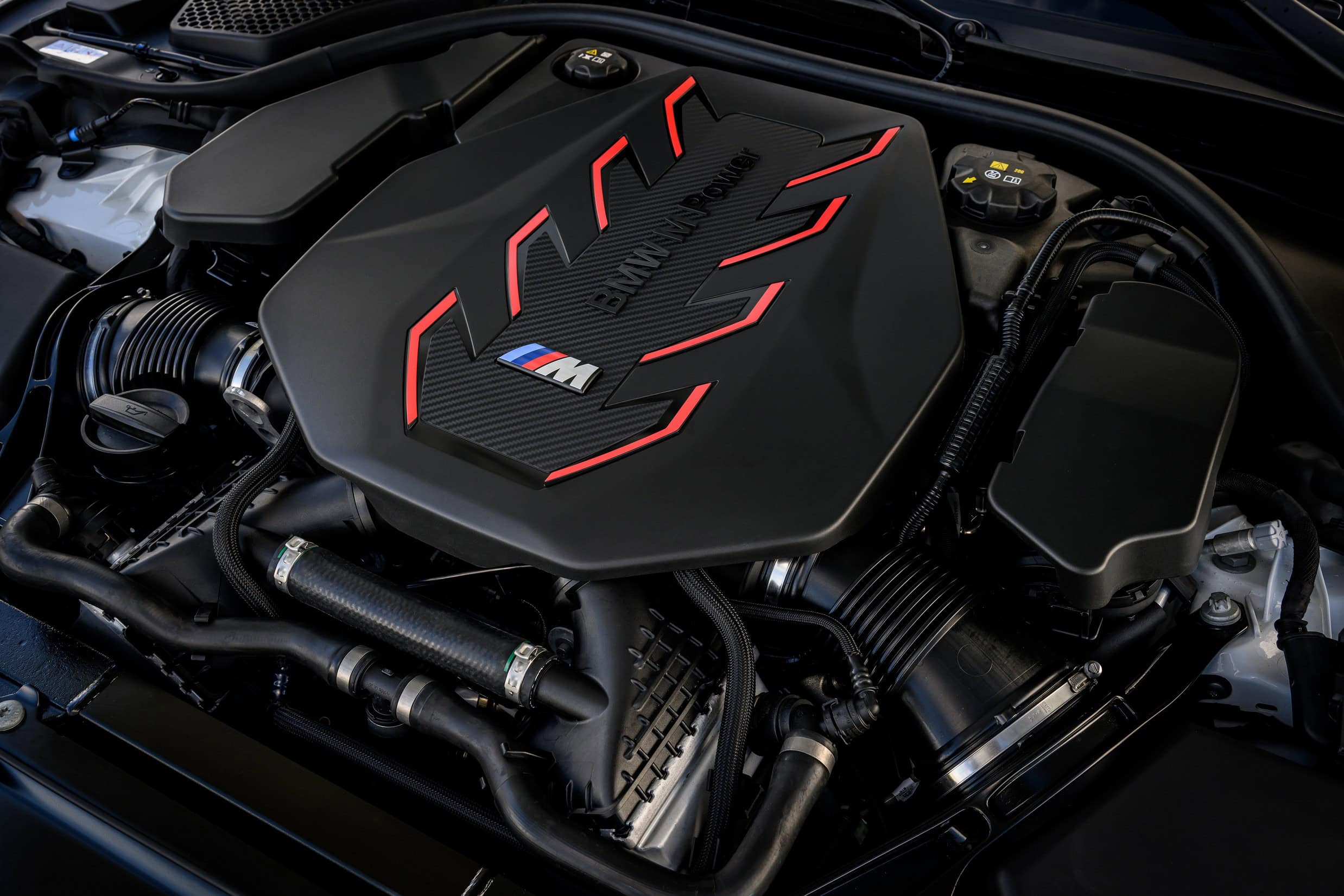 BMW S68 Engine in the BMW M5 PHEV