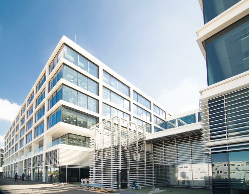 New BMW FIZ building