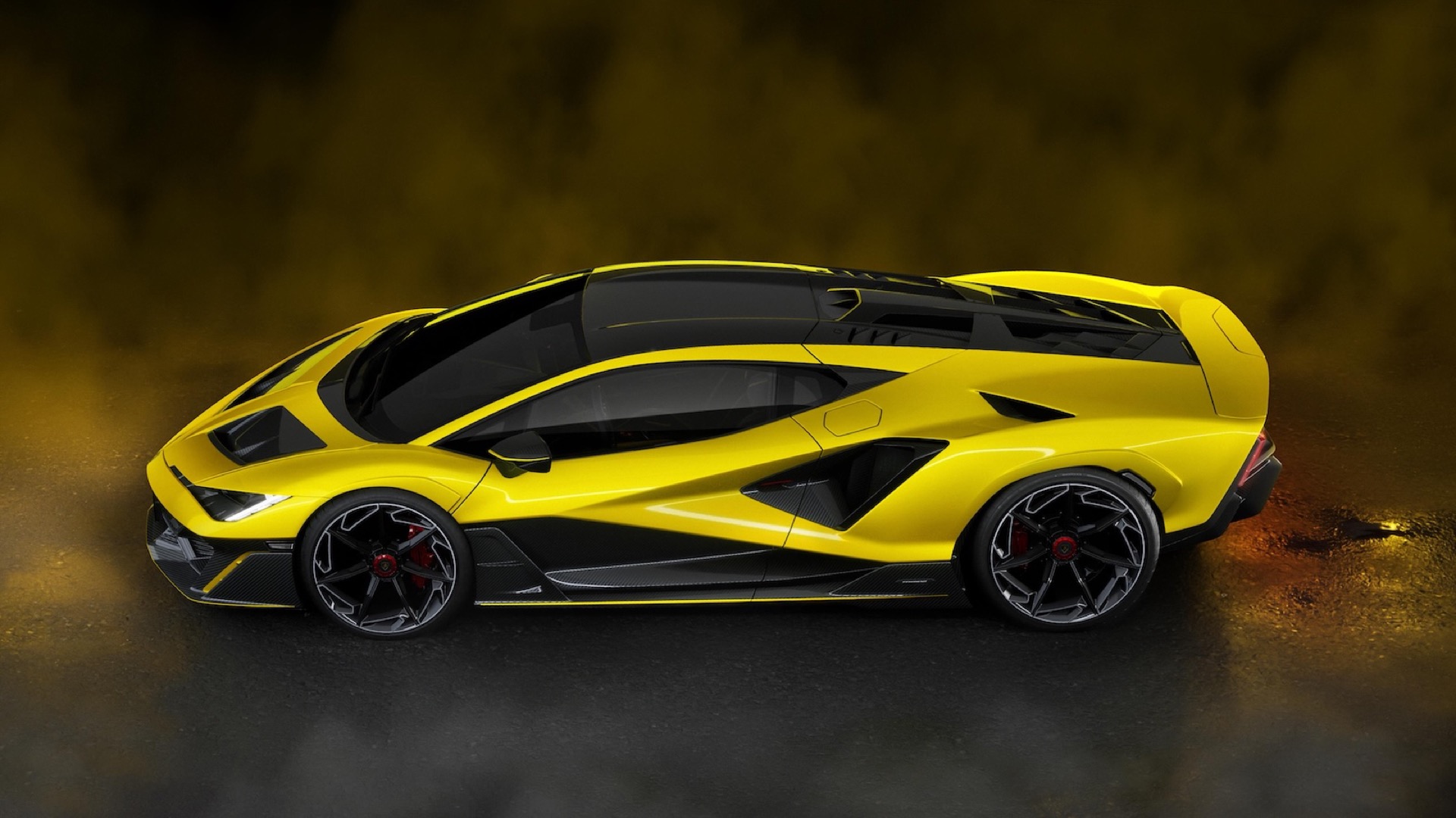GTSpirit Lamborghini Fenemeno 4