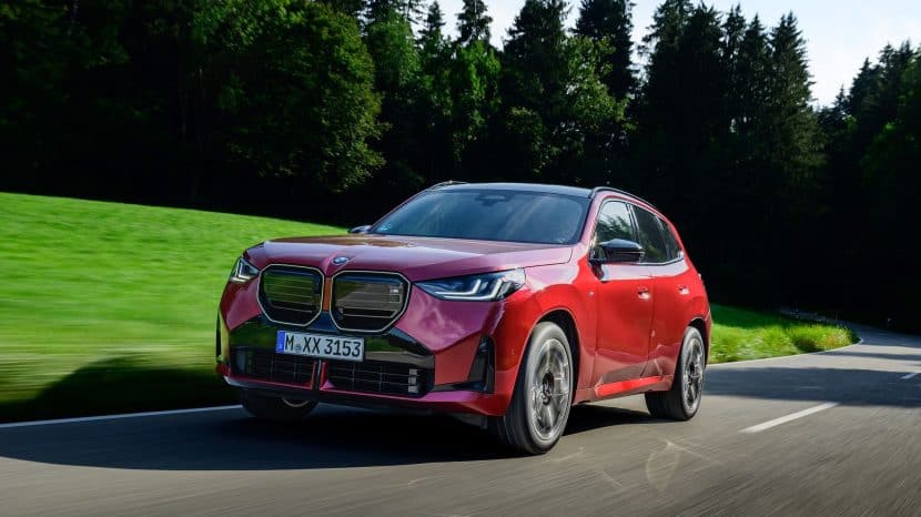 1755463982 514 BMW X3 M50 against Porsche Macan against AMG GLC Drag