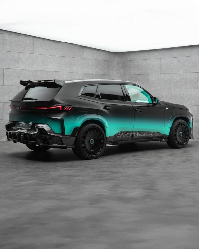 Mansory XM Black turquoise (3)