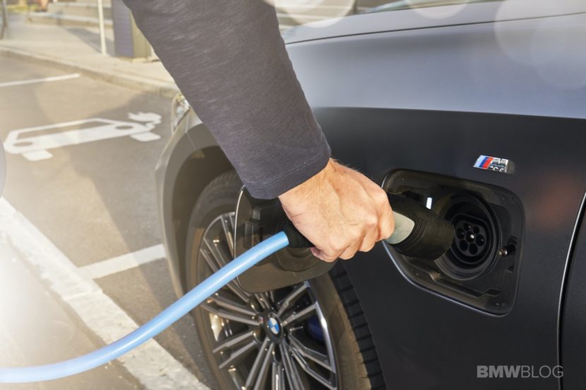 BMW 330e plug-in hybrid shows the loading connection