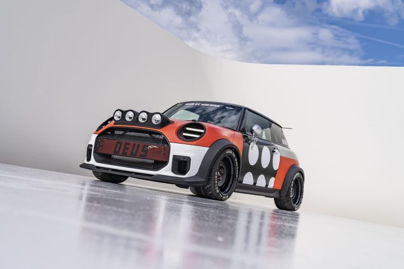 Mini deus Machina with rally functions