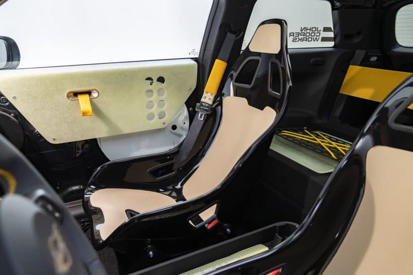 Mini Deus Ex Machina The SKEG interior architecture