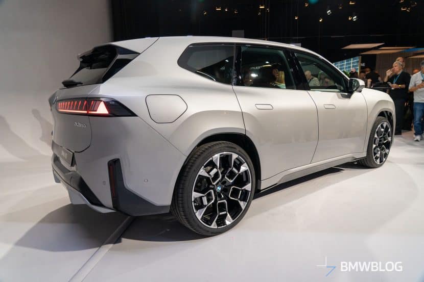 2026 BMW IX3 Space Silver 09