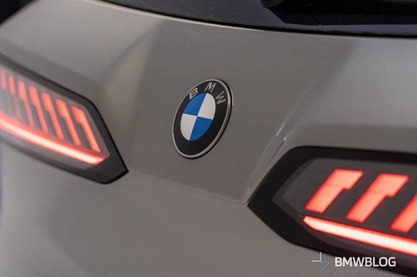 2026 BMW IX3 Space Silver 08
