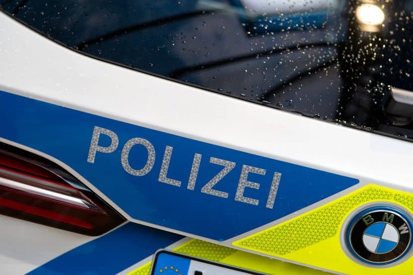 BMW i5 police car in Munich 01