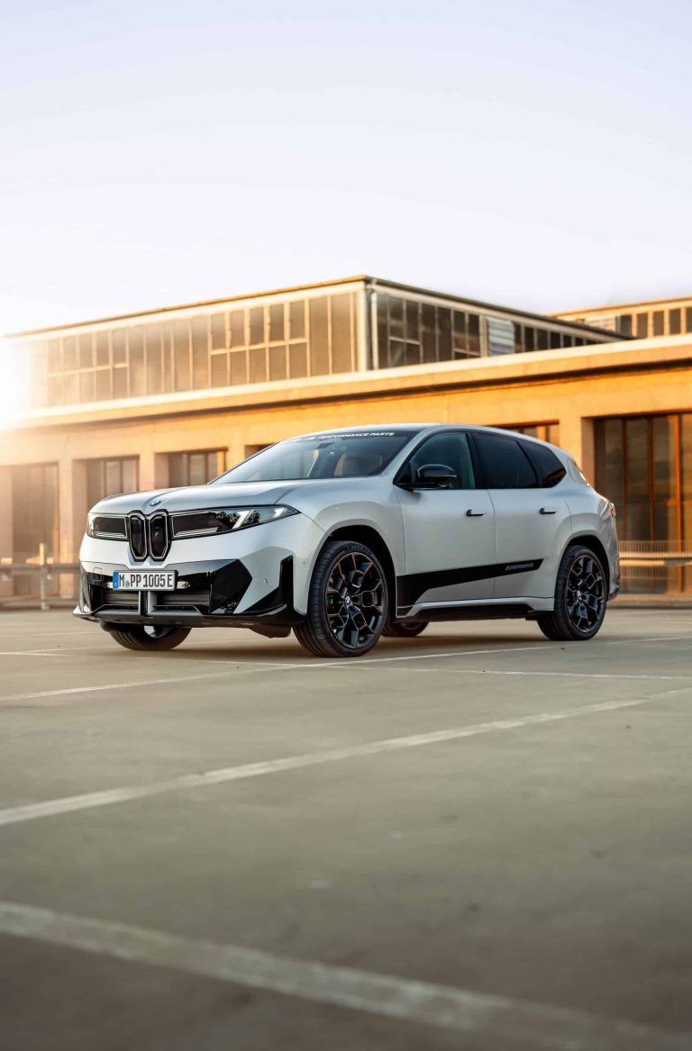 2026 BMW IX3 WITH M PERFORMANCE PARTS 30