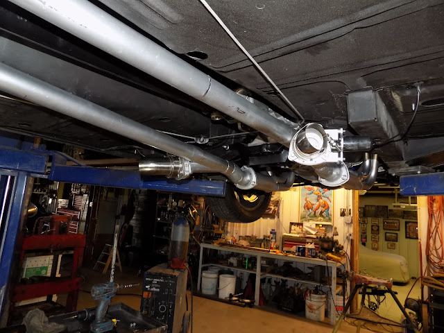 1759081825 760 68 Mustang 14 exhaust system