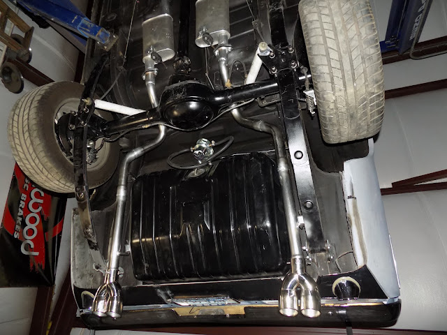 1759081829 319 68 Mustang 14 exhaust system