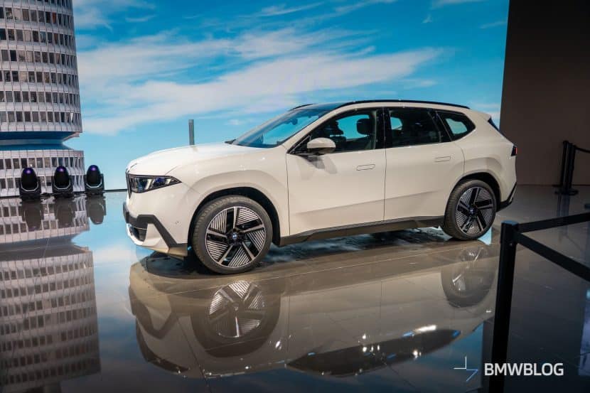 BMW IX3 Autonomous driving 11